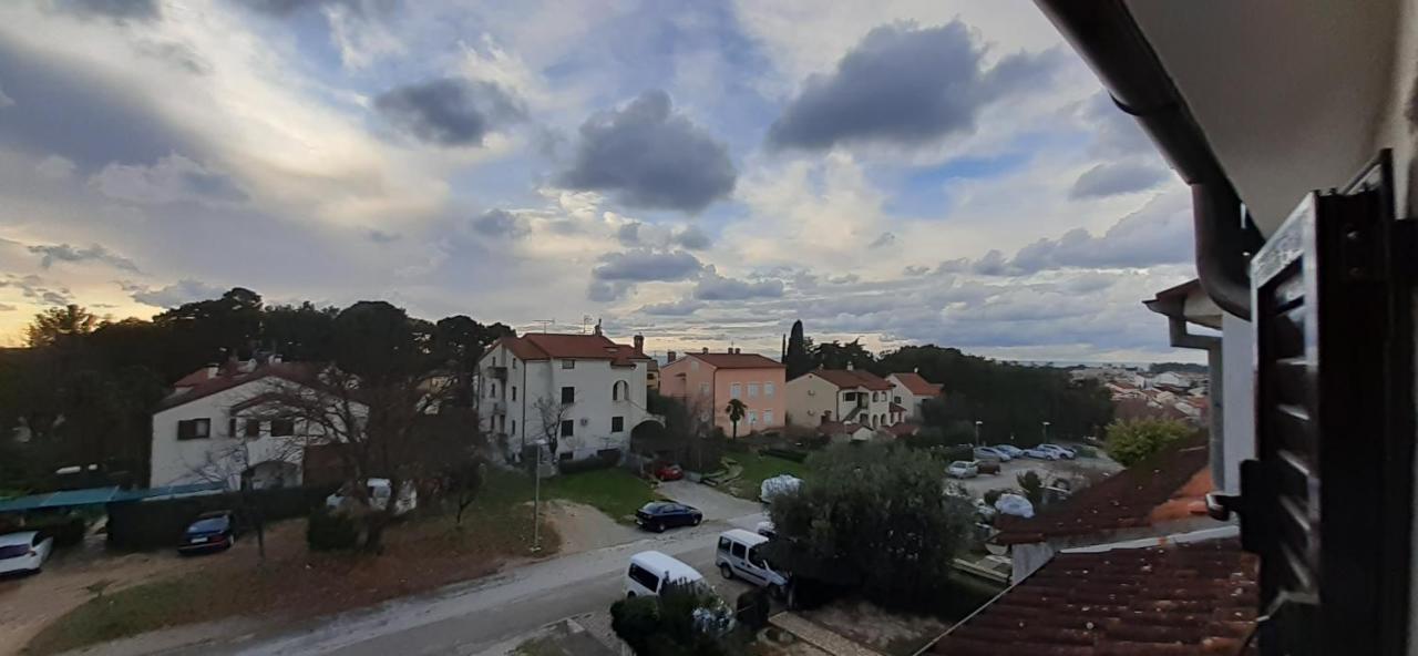 Appartamento App Milka Porec Esterno foto
